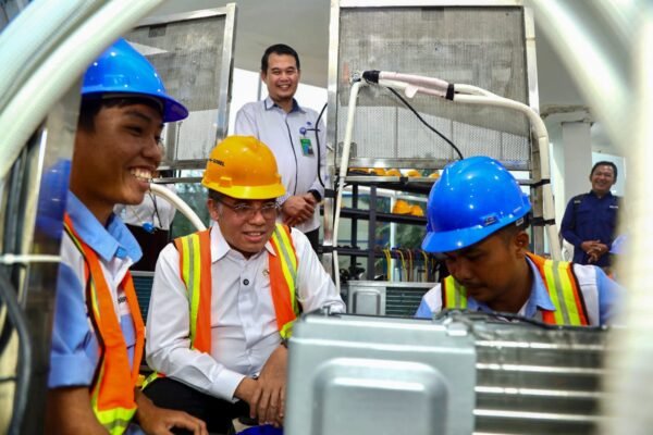 Menaker Yassierli Tekankan Pelatihan Vokasi Sesuai Kebutuhan Pasar Kerja