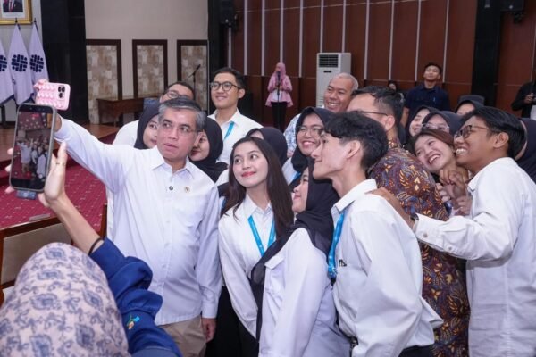 Magang Nasional Batch I Ditutup, Kemnaker Perkuat Sertifikasi Kompetensi dan Akses Kerja