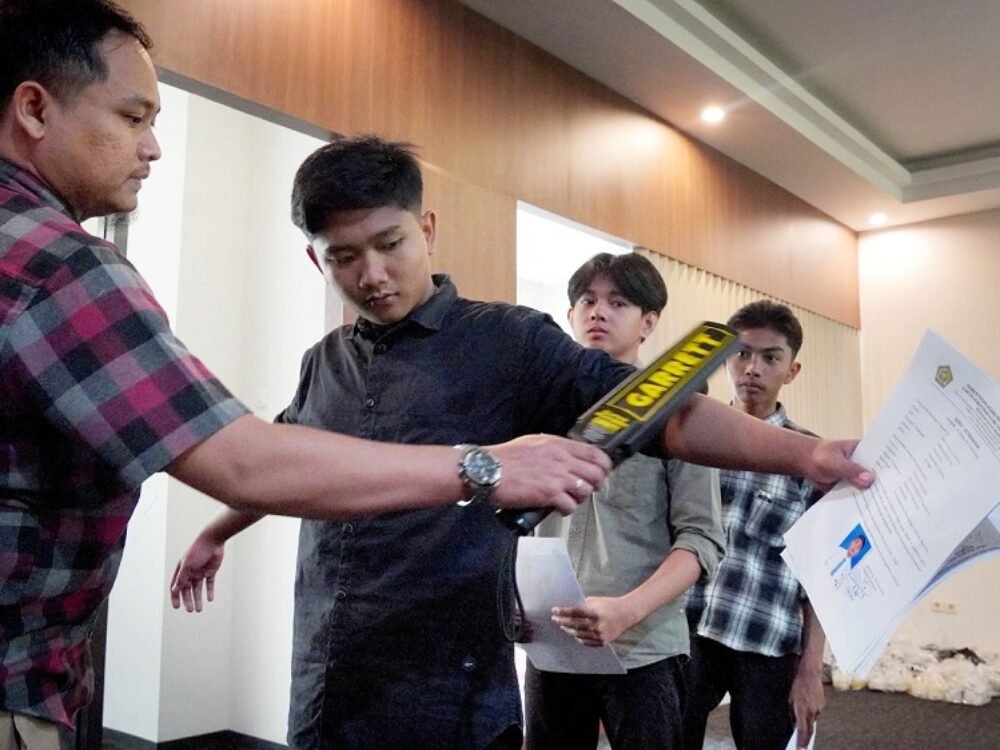 UB Distribusikan Ratusan Alat Deteksi Kecurangan UTBK 2026