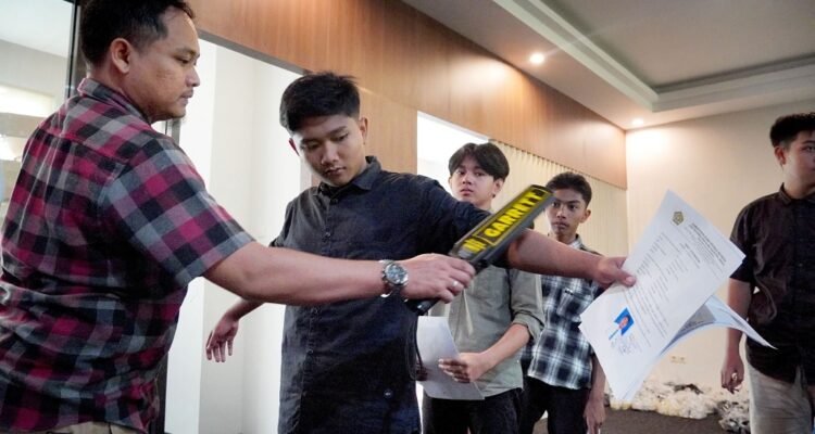 UB Distribusikan Ratusan Alat Deteksi Kecurangan UTBK 2026