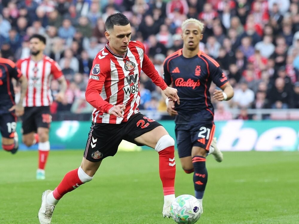 Pesta Gol di Kandang Sunderland, Nottingham Forest Jauhi Degradasi