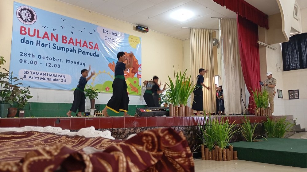 Menjaga Jati Diri Bangsa di Tengah Arus Budaya Global