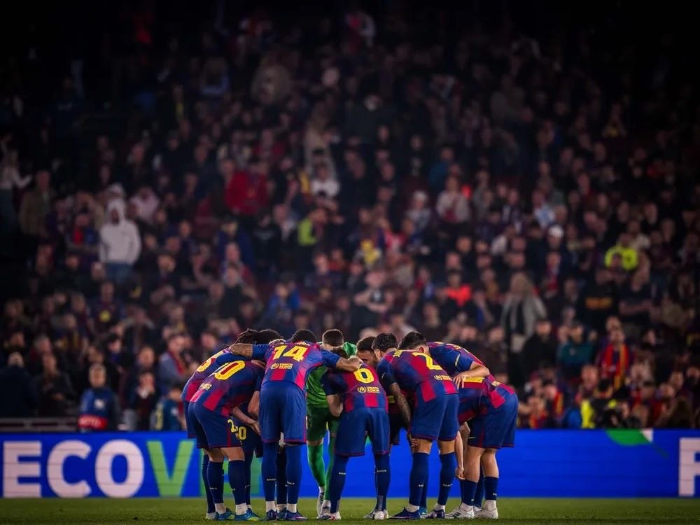 Hansi Flick Yakin Barcelona Mampu Balikkan Keadaan di Leg Kedua Perempat Final Liga Champions