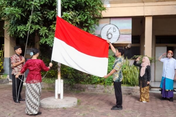 Perayaan Hari Kartini di SMA Taman Harapan Malang Jadi Bermakna, Ini Alasannya