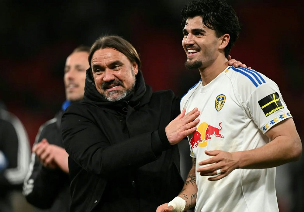 Leeds United MU Leeds United Aman dari Zona Degradasi Setelah Kalahkan MU