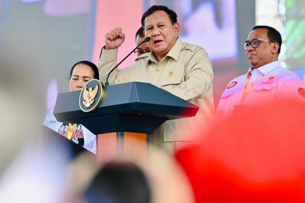 Kado Bagi Buruh, Presiden Prabowo Umumkan Serangkaian Kebijakan Perlindungan Pekerja pada May Day 2026