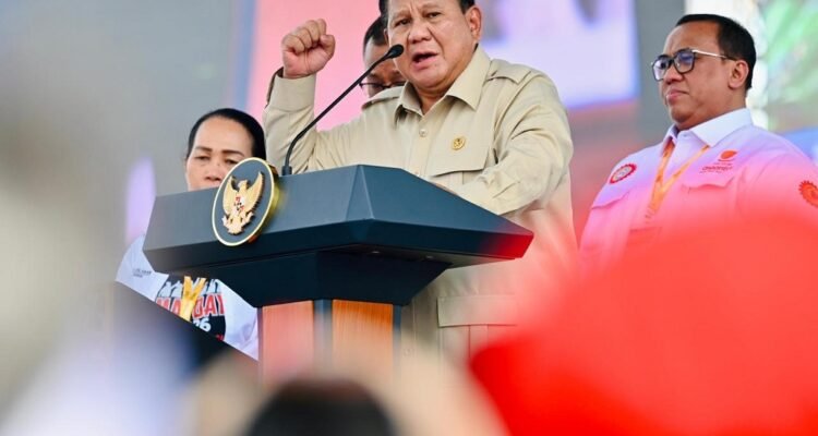 Kado Bagi Buruh, Presiden Prabowo Umumkan Serangkaian Kebijakan Perlindungan Pekerja pada May Day 2026
