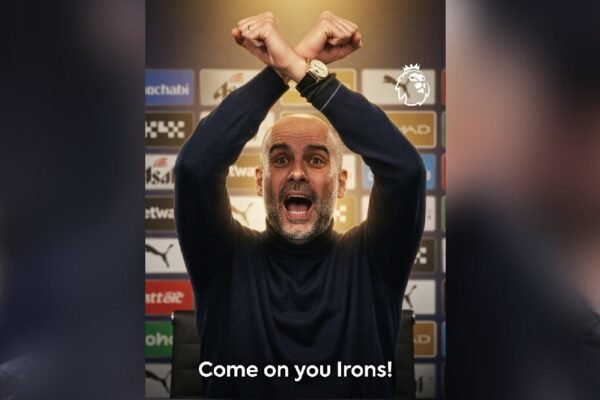 Silangkan Kedua Tangan di Atas Kepala, Pep Guardiola Provokasi West Ham Jegal Arsenal