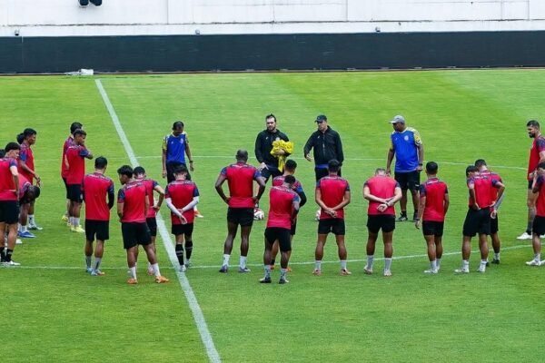 Arema FC vs PSIM Yogyakarta di Kanjuruhan, Duel Papan Tengah Penutup Musim
