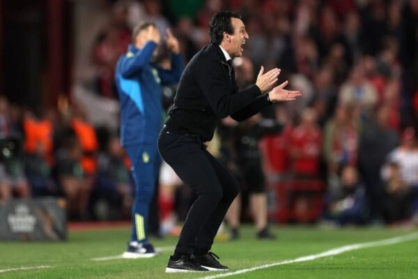 Unai Emery Tuntut Penjelasan Wasit Pasca Kekalahan Aston Villa vs Nottingham Forest