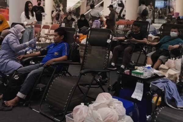 Rotaract Club Universitas Ma Chung Malang Kembali Gelar Donor Darah Lewat Program SMILE 5.0