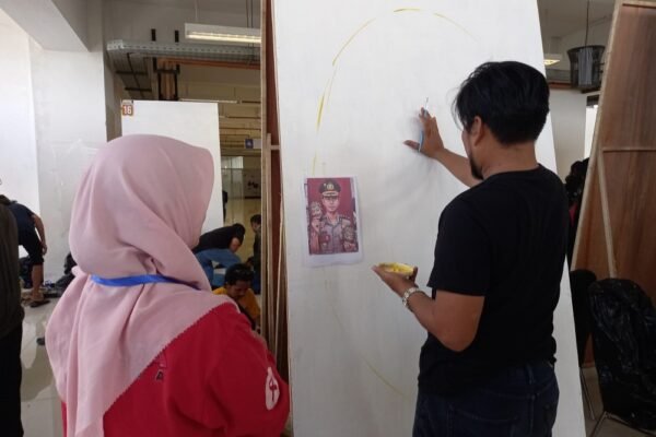 Lomba Mural oleh Polresta Malang Kota Hadirkan Kebersamaan Polri dan Masyarakat