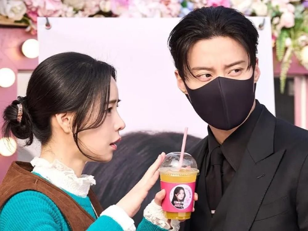 My Royal Nemesis Drakor 'Royal Nemesis' Kini Duduki Rating Tertinggi Pasca Berakhirnya 'Perfect Crown'