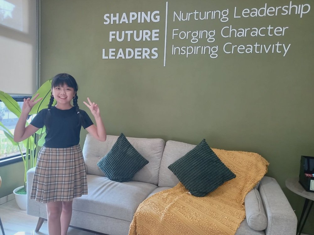 Tak Sekadar Hafalan, Siswi SD Charis National Academy Malang Ini Berbagi Tips Menangkan Berbagai Lomba Storytelling