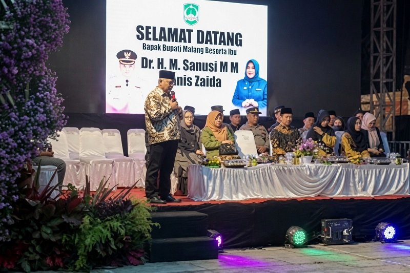 Bupati Malang Hadiri Pawai Ta’aruf di Ponpes Bahrul Ulum Ngantang Sambut 1 Muharram 1448 H