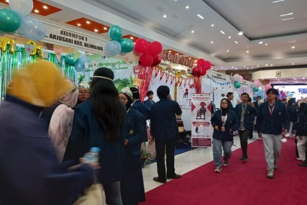 FTAB UB Gelar Expo 57 Karya Inovasi, Serahkan Teknologi Tepat Guna ke 57 Kelurahan di Kota Malang