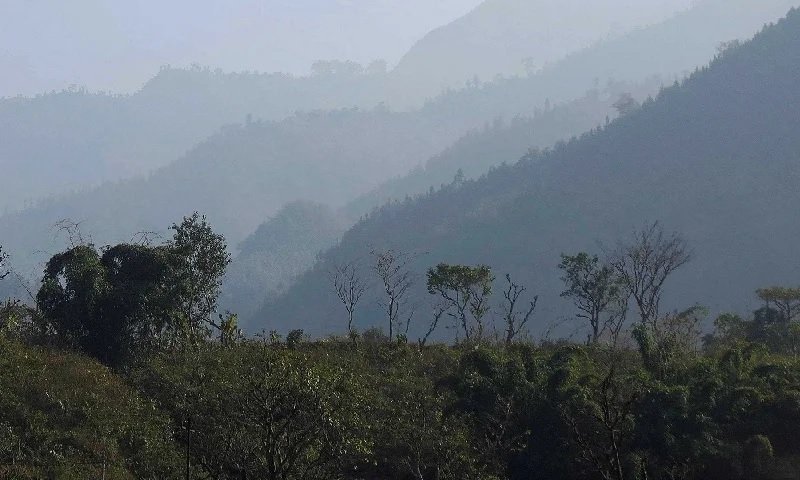 445-Udara kabur cuaca malang Udara kabur cuaca Malang