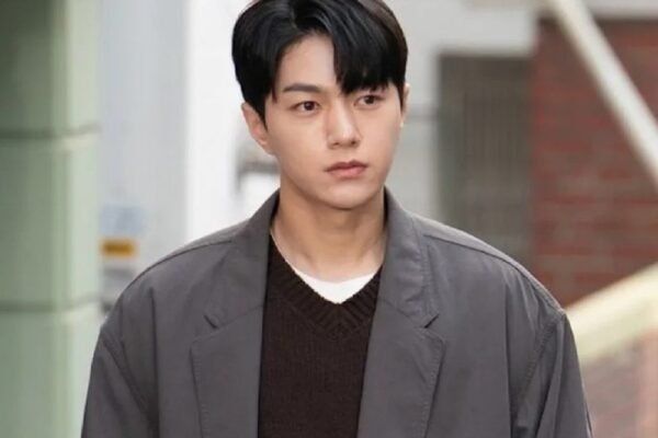 Kim Myung-soo Bakal Bintangi Drakor 'Gonggam Cell'