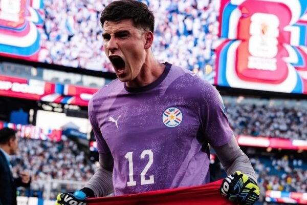 Perjalanan Berliku Kiper Paraguay Orlando Gill, Pernah Jual Baju untuk Biaya Anak