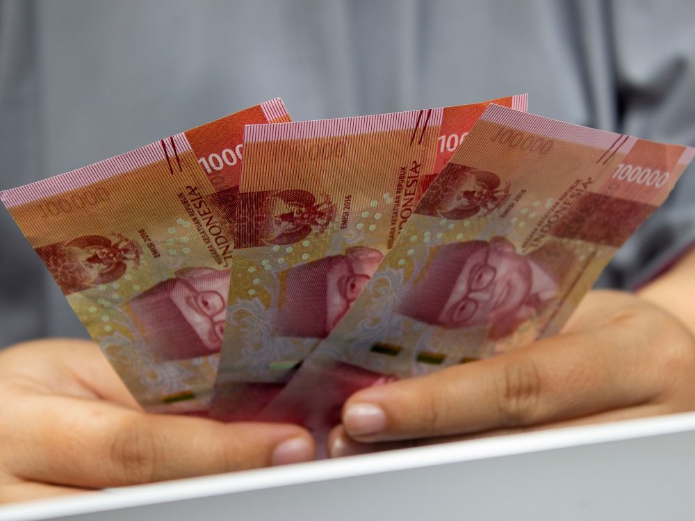 Media Asing Soroti Nilai Tukar Rupiah yang Terjun Bebas Hingga Diatas Rp 18.000