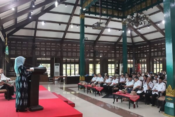 Buka Pembahasan Trayek Batas PPTPKH, Wabup Malang Dorong Kepastian Hak Tanah dan Kelestarian Hutan