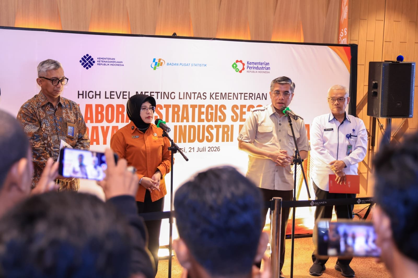 Menaker Yassierli: Data Sensus Ekonomi 2026 Jadi Landasan Kebijakan Kerja Tepat Sasaran