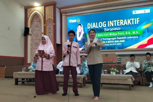 Kunjungi MAN 2 Malang, Wamendag: Sekolah Garuda dan SDM Unggul Jadi Kunci Indonesia Emas 2045