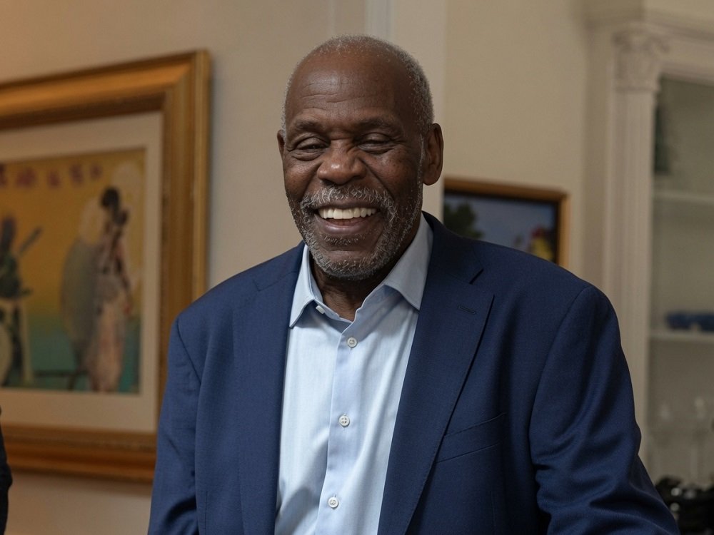Ungkap Penyakit Alzheimer yang Ia Derita, Aktor Senior Danny Glover Katakan Ini