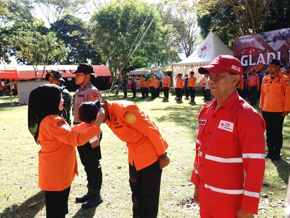 Antisipasi Erupsi Gunung Kelud, Wabup Malang Gelar Gladi Lapang Sistem Komando di Ngantang