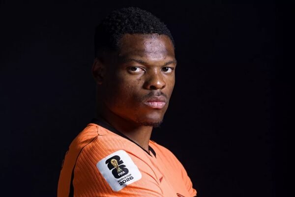 Denzel Dumfries Resmi Gabung di Real Madrid Hingga 2030