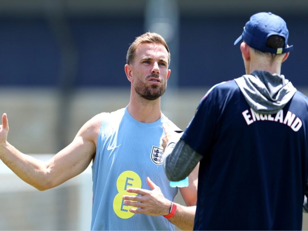 Patah Lengan Jelang Piala Dunia FIFA 2026 Berakhir, Jordan Henderson Tidak Dipulangkan