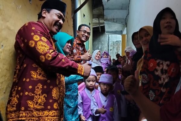 Kemendukbangga Perkuat Peran Ayah dan Salurkan Bantuan bagi Keluarga Risiko Stunting di Harganas ke-33
