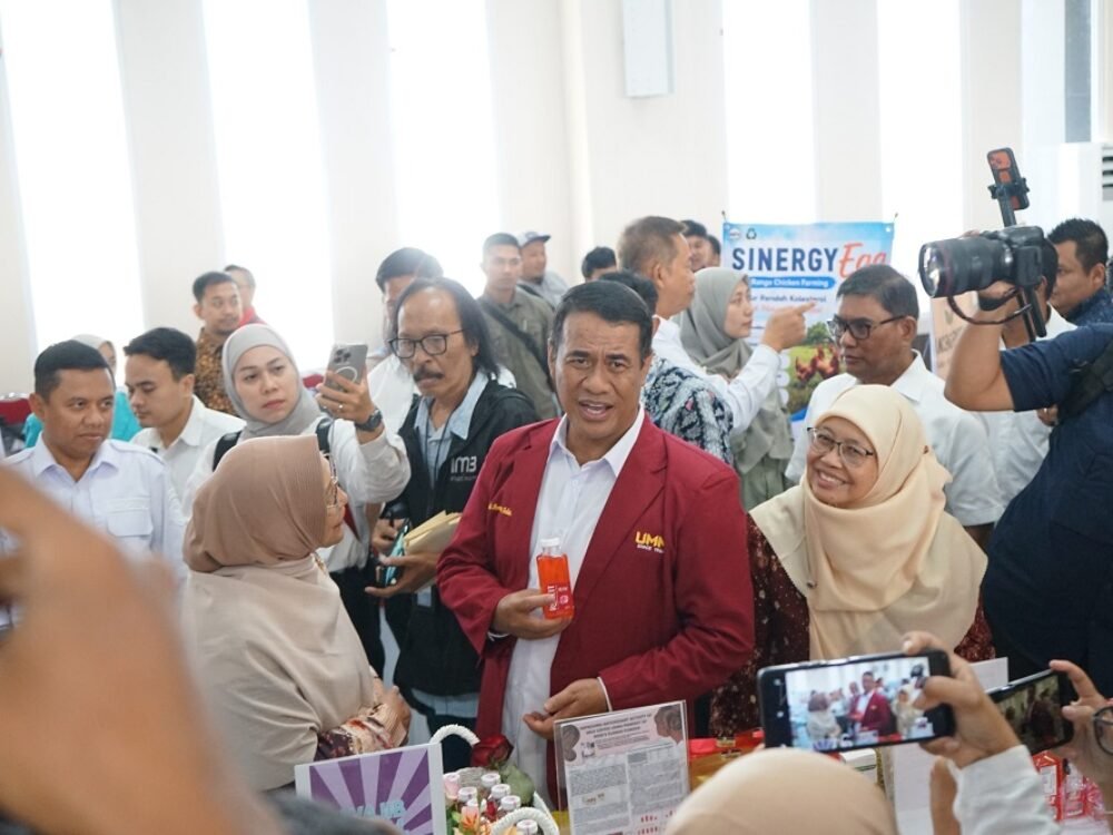 Mentan UMM Pameran MCEBI, Mentan Puji Inovasi Herbal UMM Sebagai Solusi Anemia Berbahan Lokal