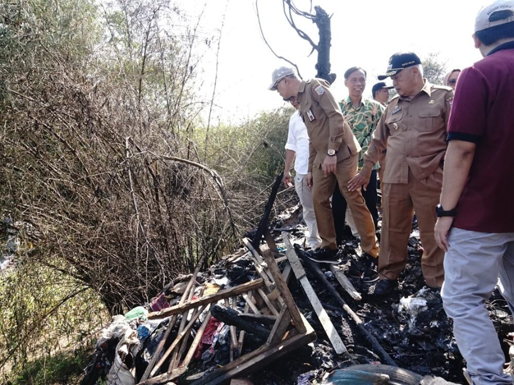 Pasca Kebakaran Pasar Sayur Turen, Bupati Malang Siapkan Desain Hanggar Baru dan Relokasi TPA