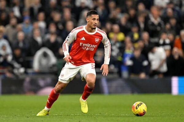 Cedera Punggung Parah di Piala Dunia FIFA 2026, William Saliba Bakal Absen Lama di Arsenal