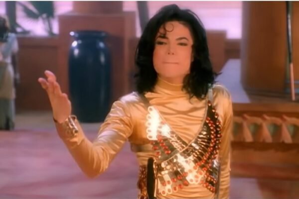 Kanal YouTube Michael Jackson Capai 40 Juta Pelanggan