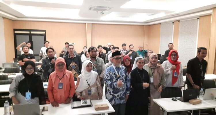 Puluhan Anggota Forum LKS Kota Malang Ikuti Workshop Branding, Perkuat Identitas Lembaga lewat Visual
