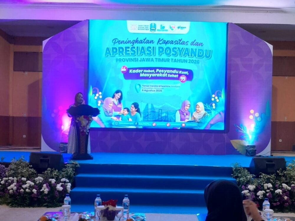 172-Sri Untari di Pasuruan Sri Untari Dukung Penguatan Pelayanan Kesehatan Dasar, Hadiri Apresiasi Kader Posyandu di Pasuruan