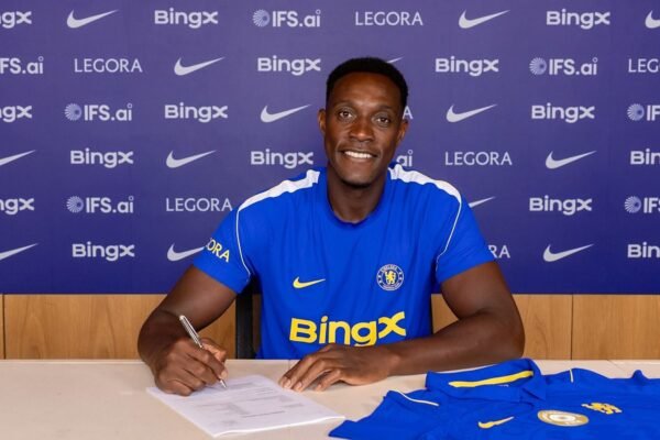 Chelsea Resmi Datangkan Danny Welbeck dari Brighton