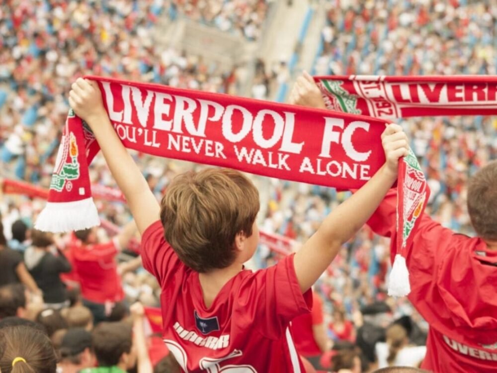 Galau, Suporter Liverpool Pertanyakan Rencana FSG Jual 30% Saham Klub ke Konsorsium Amit Bhatia