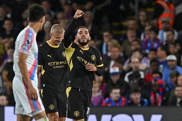 Haaland dan Cherki Cetak Brace, Manchester City Hajar Crystal Palace 4-1