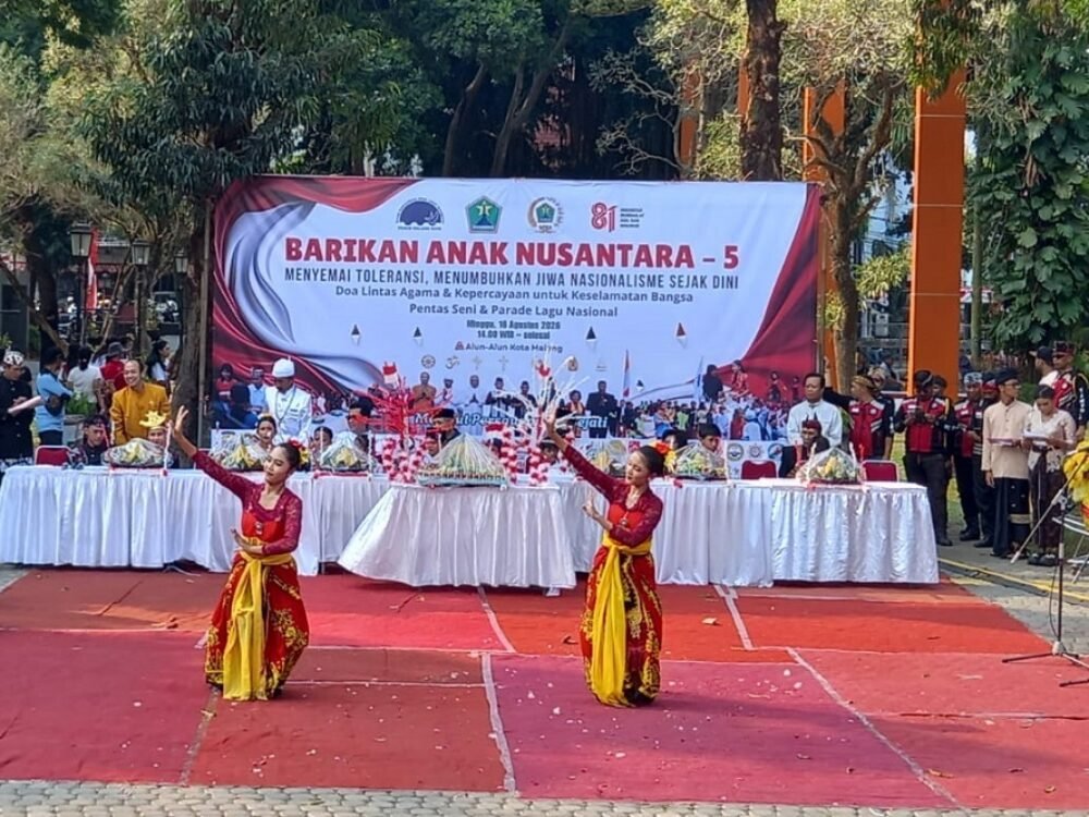 Ketua DPRD Kota Malang Apresiasi Antusiasme Peserta Barikan Anak Nusantara ke 5 oleh FKAUB