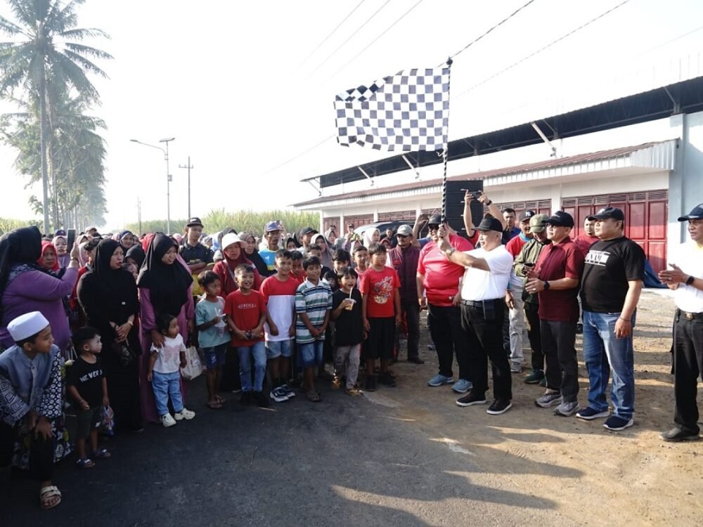 Bupati Malang Jalan Sehat HUT RI ke-81 di Panggungrejo, Gondanglegi Bupati Malang Ajak Hidup Sehat dalam Kemeriahan Jalan Sehat HUT RI ke-81 di Panggungrejo, Gondanglegi