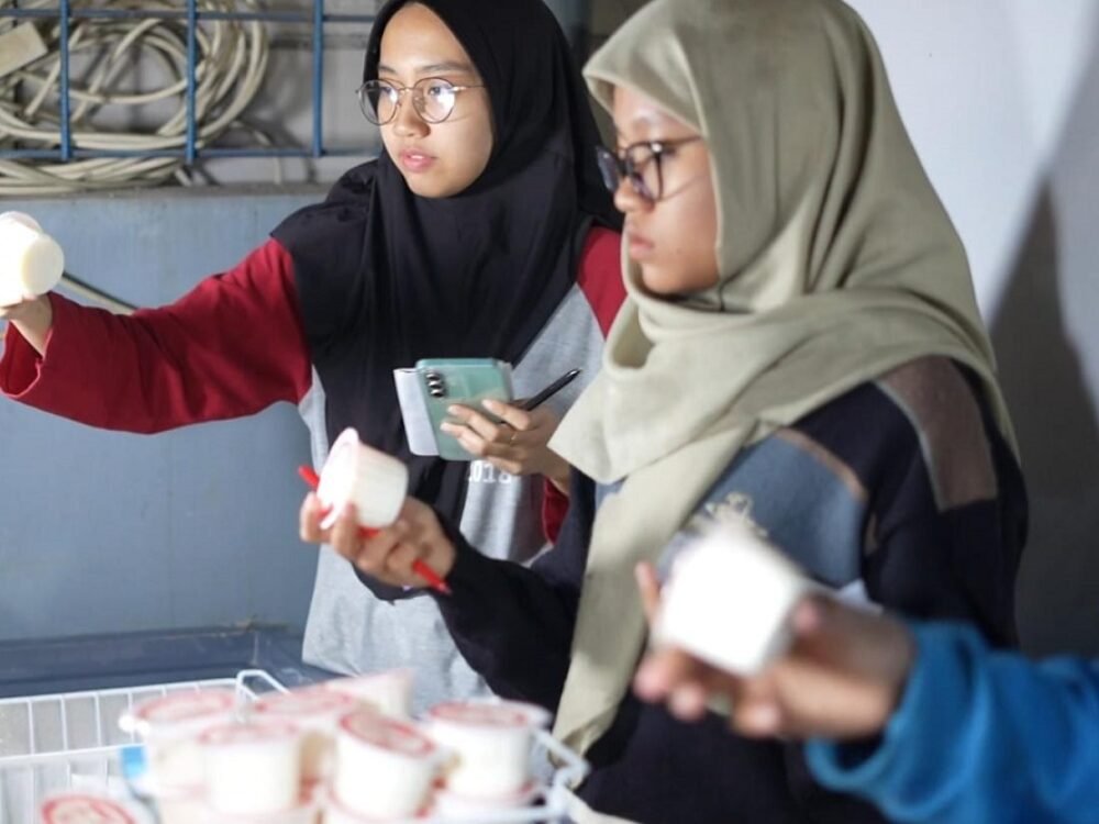 Dosen UB Dorong Pengendalian Mutu Susu Pasteurisasi melalui Statistical Process Control