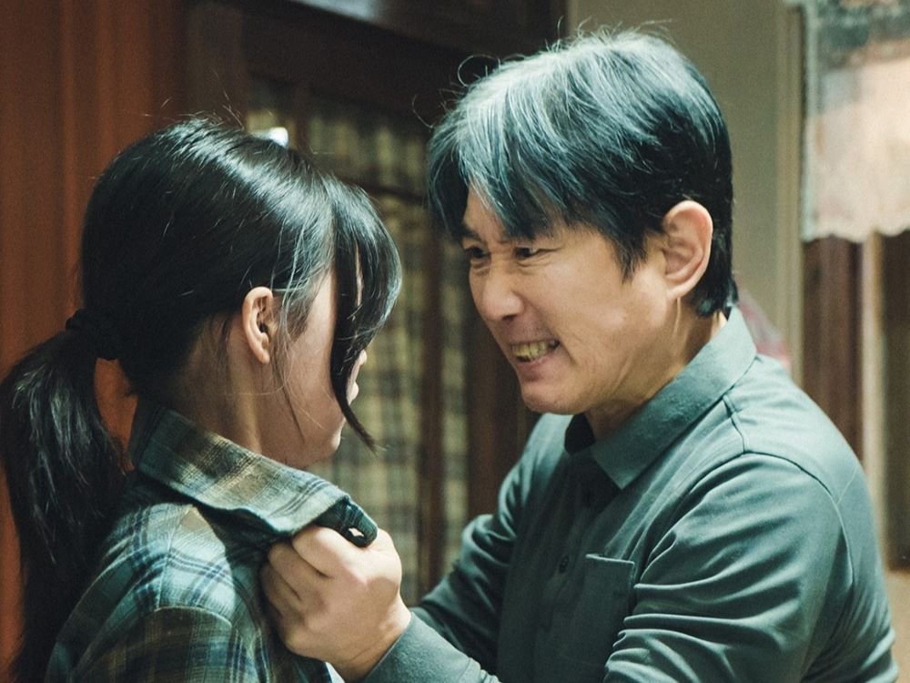 Drakor A Bona Fide Killer Drakor ‘A Bona Fide Killer’ Memulai Debut dengan Rating Tertinggi
