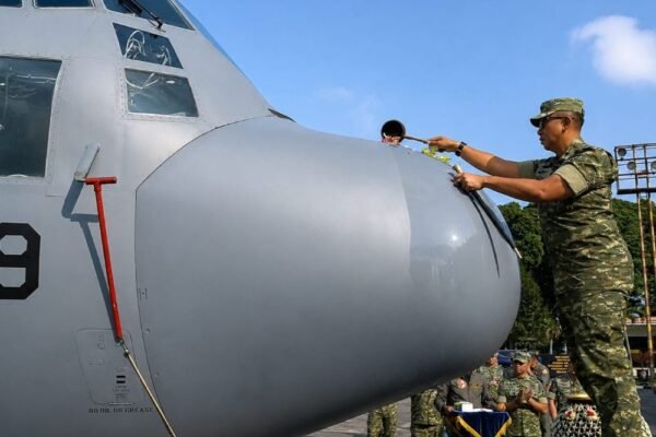 Danlanud Abdulrachman Saleh Pimpin Tradisi Kedatangan C-130 Hercules A-1319