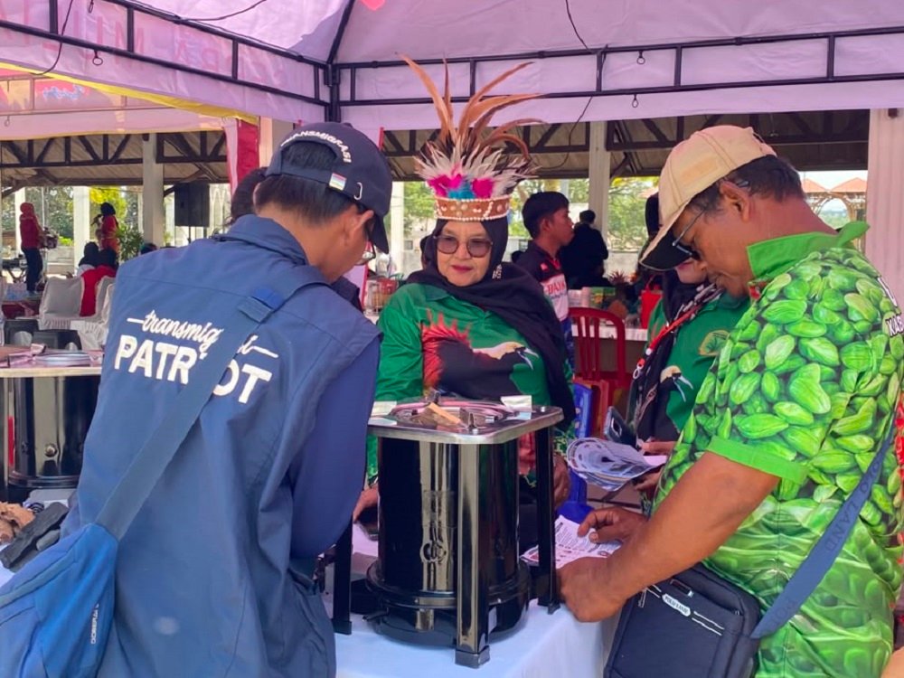 Kompor Biomassa ala Tim Ekspedisi Patriot UB Buka Peluang Energi Alternatif di Sorong