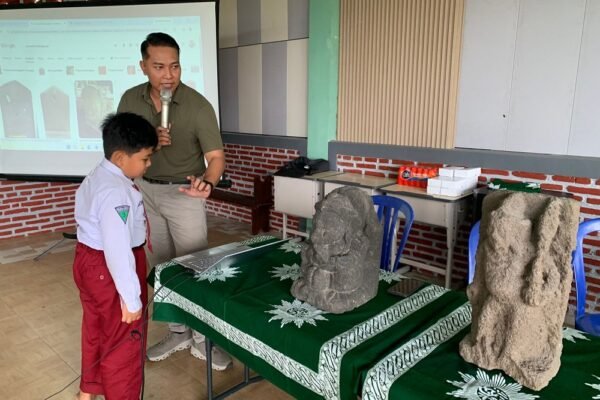 Kunjungi SD Muhammadiyah 4 Malang, Museum Keliling Jadi Jembatan Pelajar Mengenal Warisan Budaya Malang