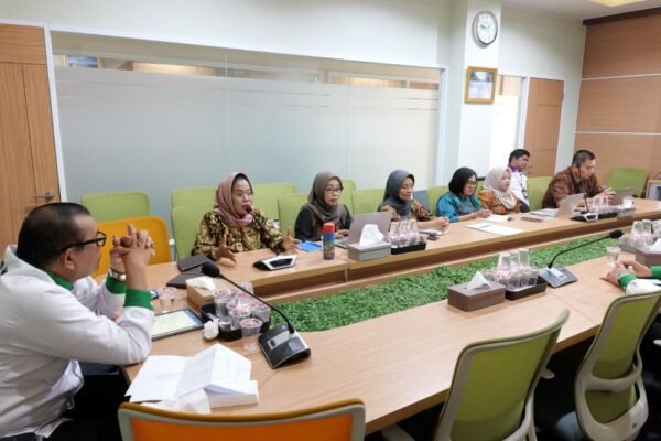 Apresiasi Sri Untari untuk Terobosan Antimainstream Kospin BMI Group Tangerang