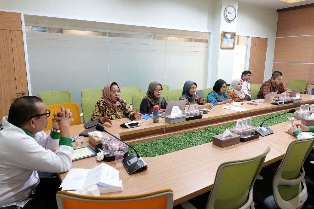 Sri Untari Kospin BMI Tangerang Apresiasi Sri Untari untuk Terobosan Antimainstream Kospin BMI Group Tangerang